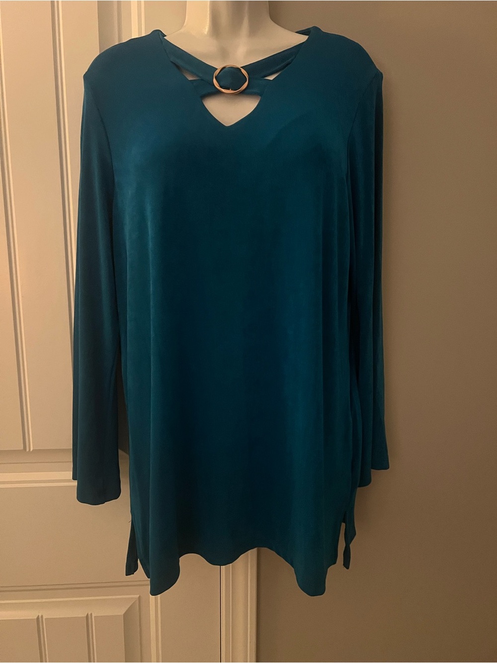 EUC Chico’s Travelers Teal Tunic Top SZ 2/L/12